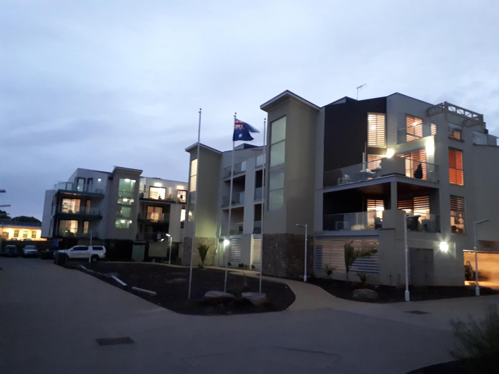 Apartments In Phillip Island Towers - Block C Cowes Kültér fotó